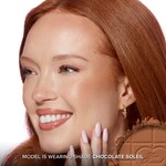 Chocolate Soleil Matte Blurring Bronzer, Milk Chocolate, NET WT. 0.28 OZ. / 8.0 g
