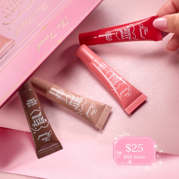 Kissing Jelly Lip Oil Gloss Collection Holiday 2026, NET WT. 0.68 OZ. / 20.0 mL